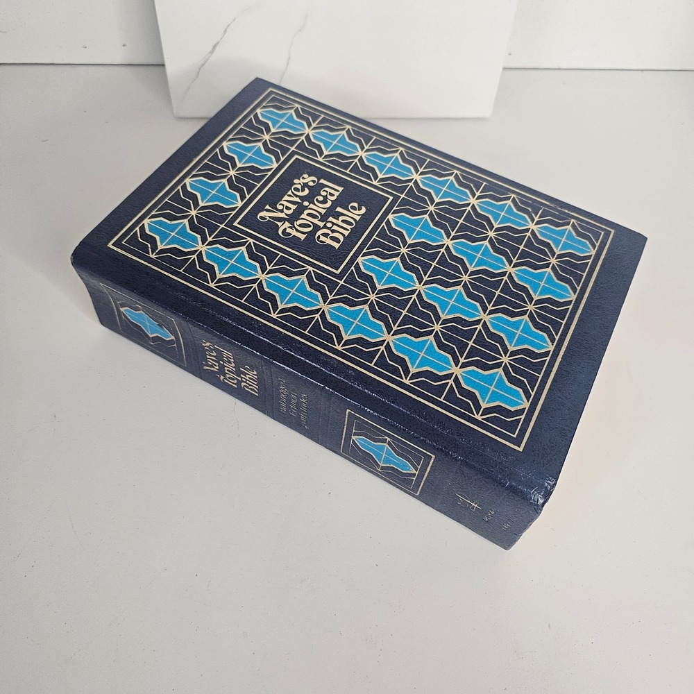Nave's‎ Topical Bible Unabridged Edition w Index 1979 Blue Hardcover 0840749937